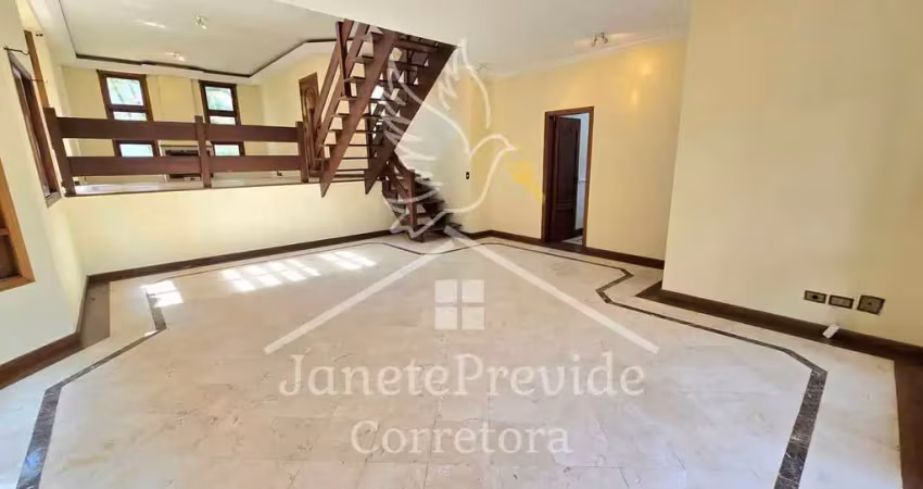 Casa à venda, 4 quartos,  piscina   Alphaville,  Santana de Parnaíba-SP