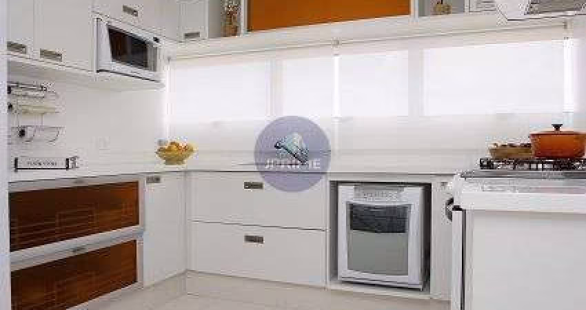 Apartamento a venda no Bairro Jardim em Santo André, com 205m².