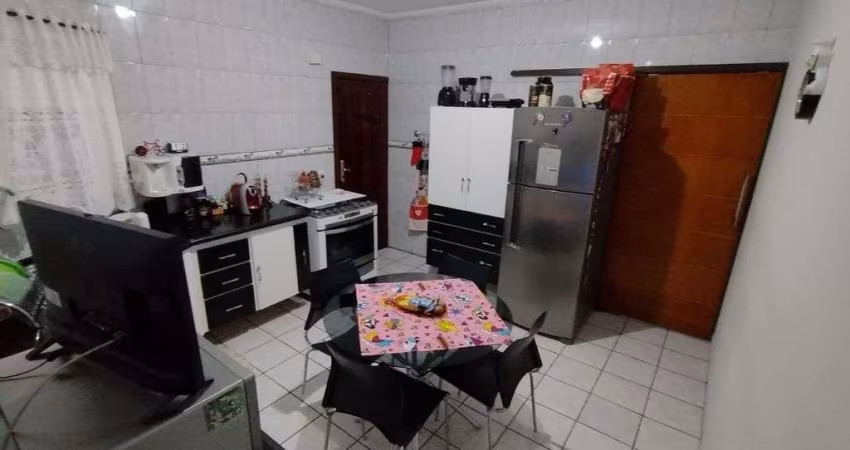 Casa a venda no Parque Novo Oratório em Santo André, com 210m².