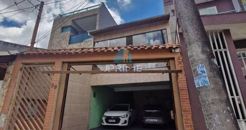Sobrado a venda no Parque Gerassi em Santo André, com 220m².