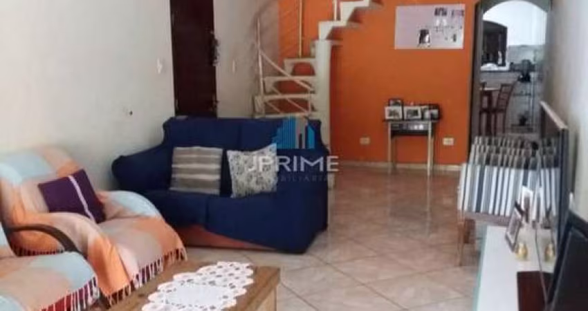 Sobrado a venda no Parque Gerassi em Santo André, com 240m².