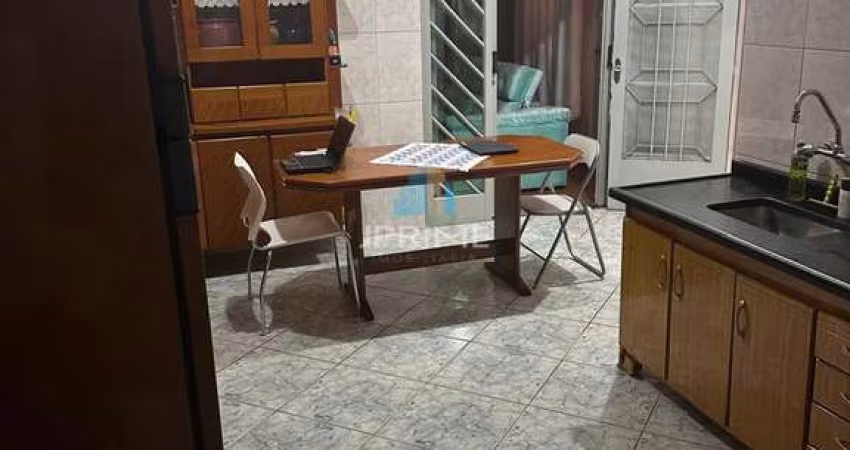 Sobrado à venda no Parque novo oratório em Santo André- SP, com 172m².