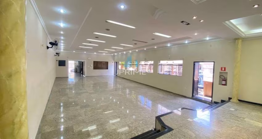 Salão comercial a venda e locação na Vila Pires em Santo André, com 192m².
