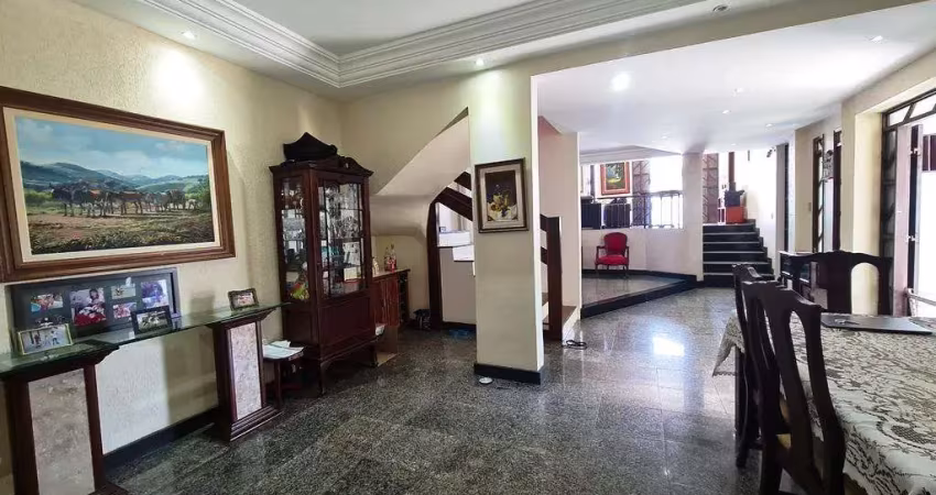 Casa com 4 quartos à venda na Avenida Praia de Itapoan, 12, Vilas do Atlantico, Lauro de Freitas
