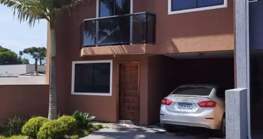 Casa com 3 quartos à venda na Rua Barão do Cerro Azul, Bom Jesus, São José dos Pinhais