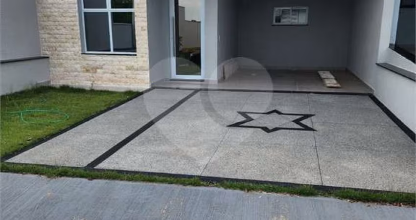 Casa com 3 quartos à venda ou para locação em Jardim Mantova - SP