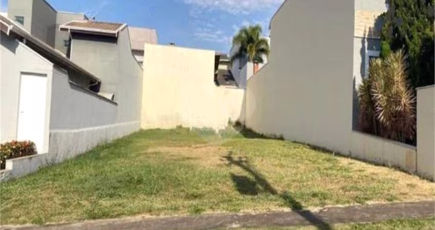 Condomínio à venda em Vila Suíça - SP