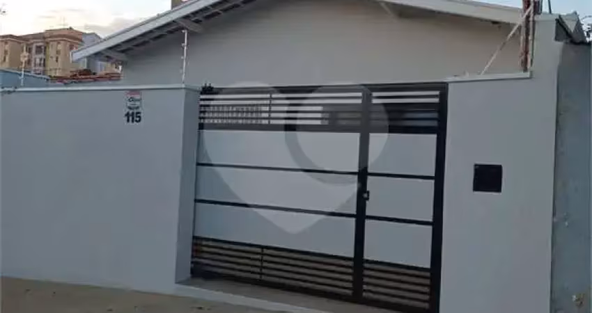 Casa térrea com 3 quartos para locação em jardim pau preto - sp
