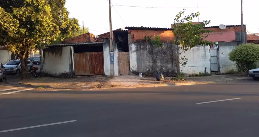Terreno à venda em Jardim Rêmulo Zoppi - SP