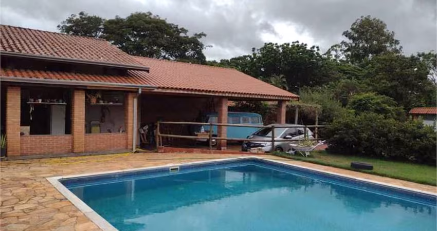 Chácara com 2 quartos à venda em Vale Do Sol - SP