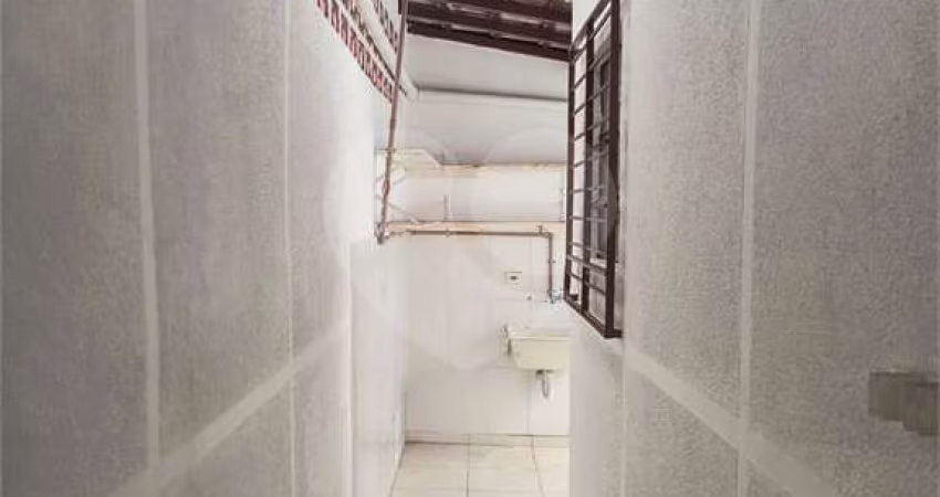 Casa com 2 quartos à venda em Centro - SP