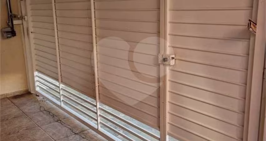 Casa térrea com 3 quartos à venda em Jardim Paulista - SP