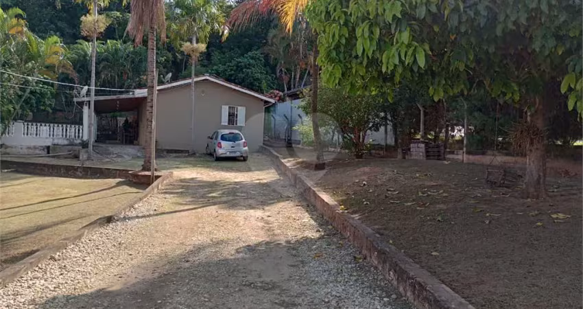 Chácara com 3 quartos à venda em Colinas De Indaiatuba - SP
