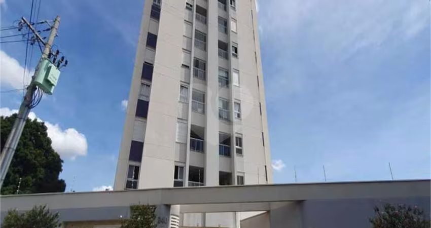 Apartamento com 2 quartos à venda ou para locação em Centro - SP