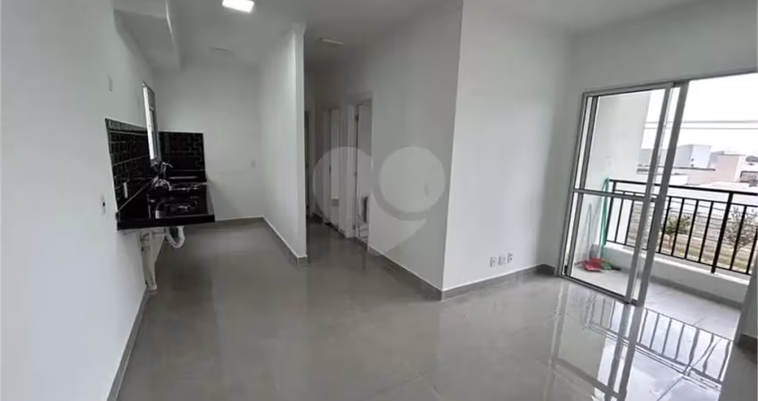 Apartamento com 2 quartos para locação em Jardins Do Império - SP