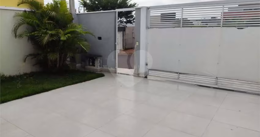 Casa térrea com 2 quartos à venda em Jardim Residencial Veneza - SP