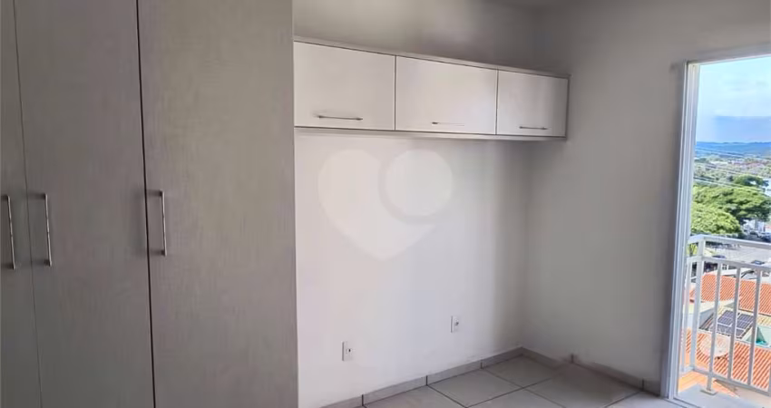 Apartamento com 3 quartos para locação em Jardim Santiago - SP