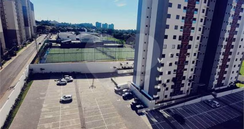 Apartamento com 3 quartos para locação em Jardim Santiago - SP