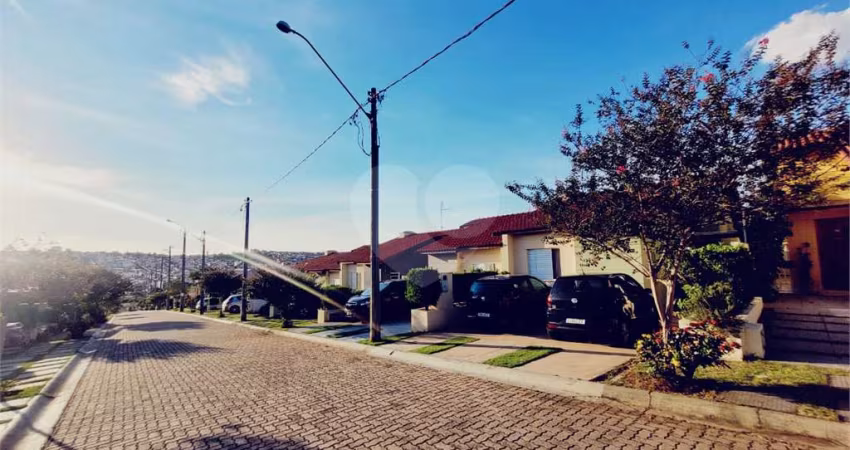 Condomínio com 2 quartos à venda em Jardim São Francisco - SP