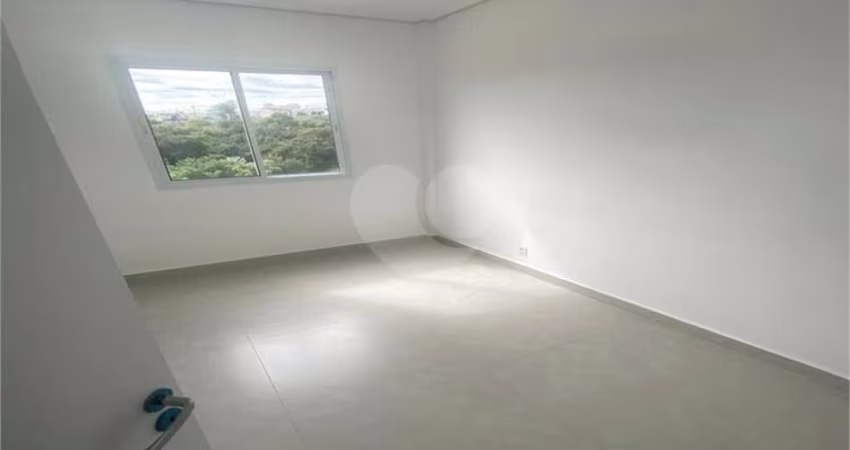 Apartamento com 2 quartos para locação em Jardim Hubert - SP