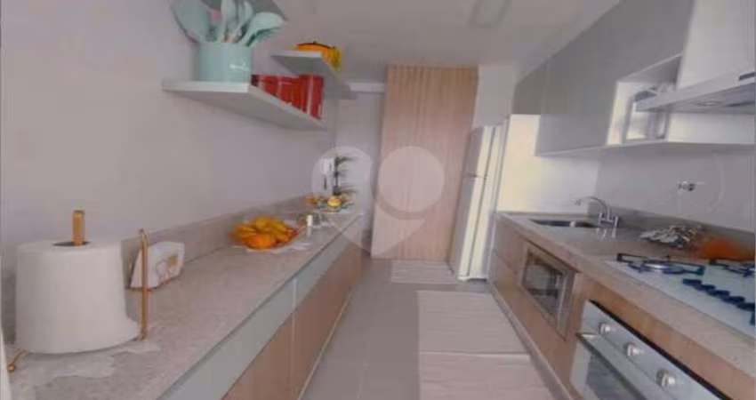 Apartamento com 3 quartos à venda em Jardim Pompéia - SP