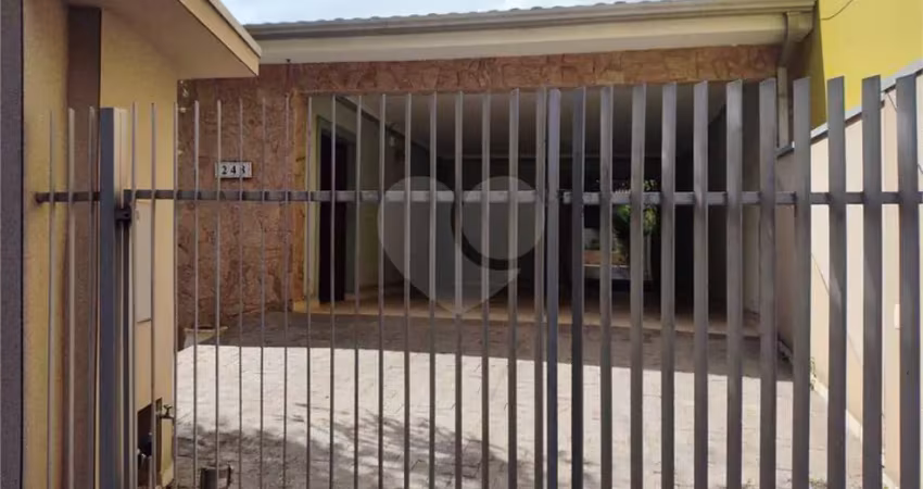 Casa com 4 quartos para alugar na Rua Christiano Steffen, Vila Sfeir, Indaiatuba