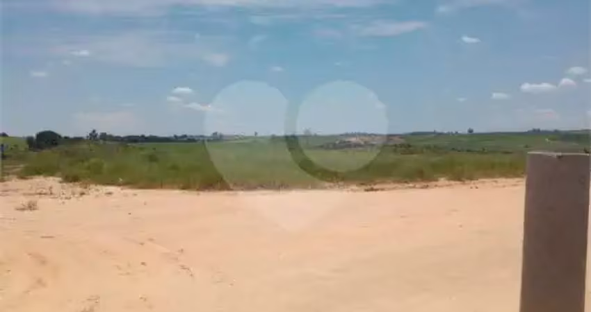 Terreno à venda na Siqueira Campos, Centro, Monte Mor