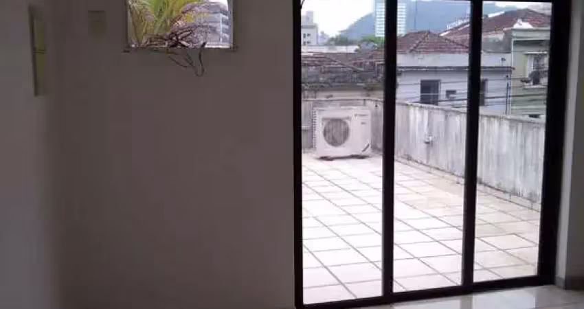Excelente triplex no bairro da vila valença com duas vagas de garagem