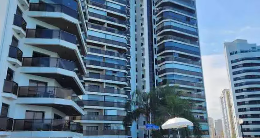Magnifico apartamento alto padrão com porteira fechada e vista para mar