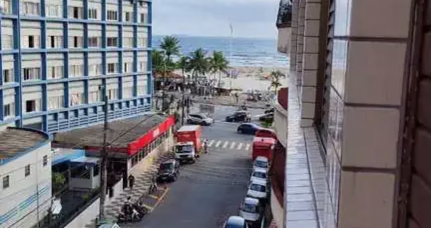 Excelente apartamento mobiliado meia quadra da praia itararé