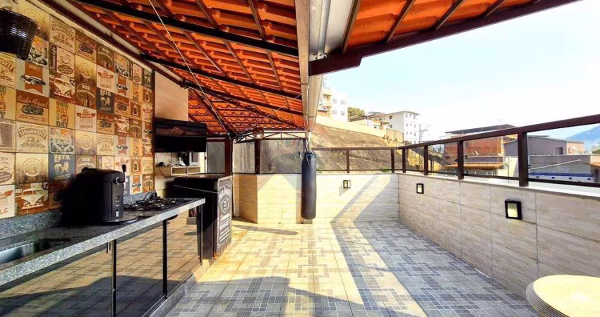 Cobertura duplex 2 quartos e uma vaga, próximo ao Centro de Juiz de Fora