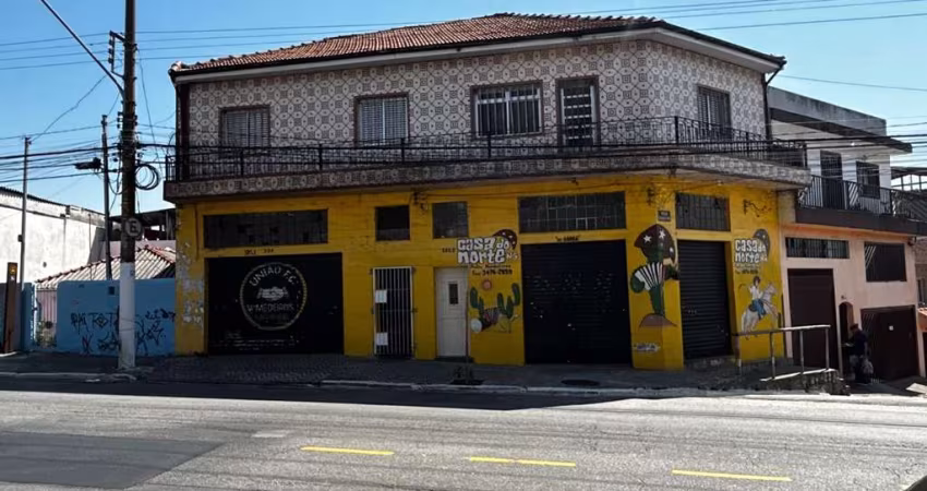 Aconchegante sobrado para venda com 3 quartos, 302m²