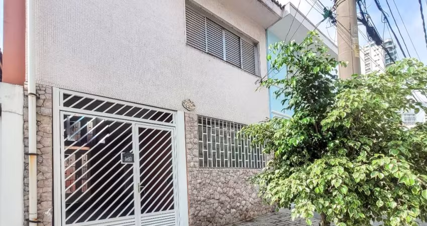 Funcional casa tipo para venda com 3 quartos, sendo 2 suítes, 120m²