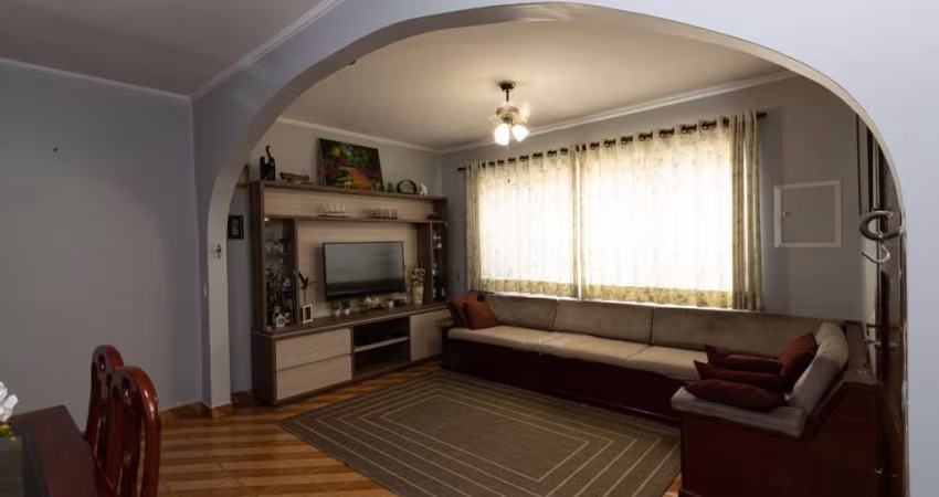 Elegante sobrado para venda com 3 quartos, sendo 1 suíte, 146m²