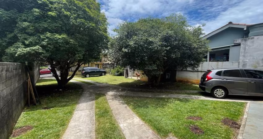 Espetacular casa tipo para venda com 3 quartos, sendo 1 suíte, 281m²