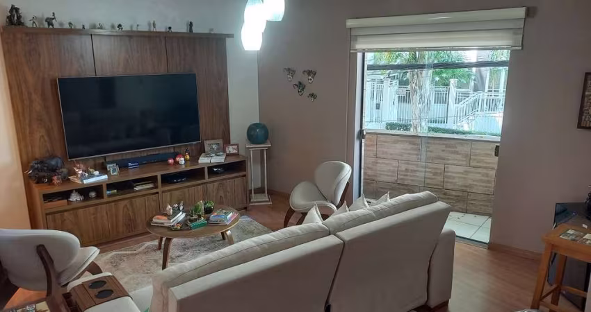 Sensacional sobrado para venda com 4 quartos, sendo 3 suítes, 250m²