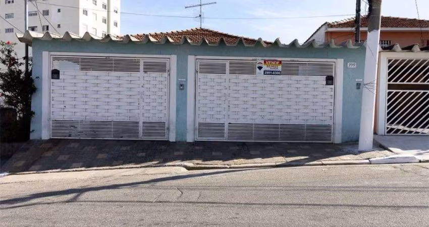 Excelente casa tipo para venda com 5 quartos, 215m²