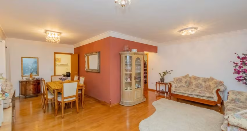 Confortável apartamento tipo para venda com 4 quartos, sendo 2 suítes, 171m²