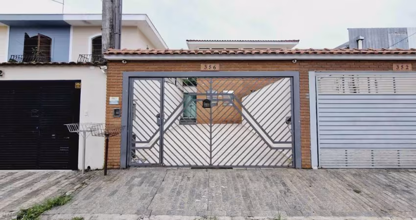 Espetacular sobrado para venda e locação com 4 quartos, sendo 1 suíte, 207m²
