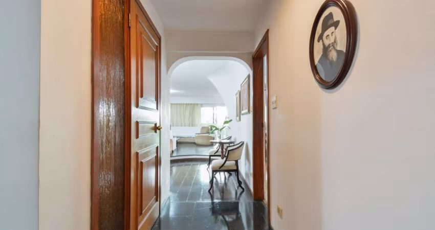 Versátil apartamento tipo para venda com 4 quartos, sendo 3 suítes, 204.2m²
