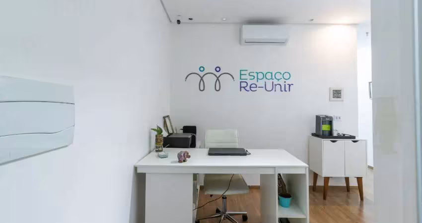 Espetacular casa comercial para venda em limão, 32m²
