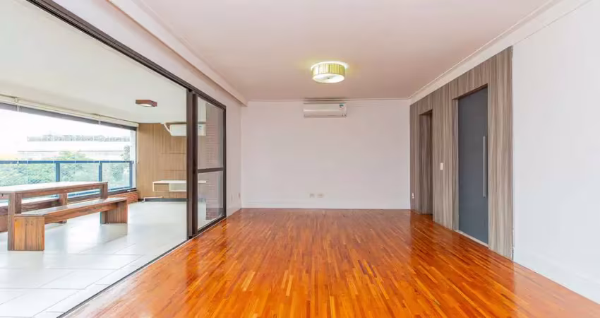 Excelente apartamento tipo para locação em vila cruzeiro com 4 quartos, sendo 4 suítes, 209m²