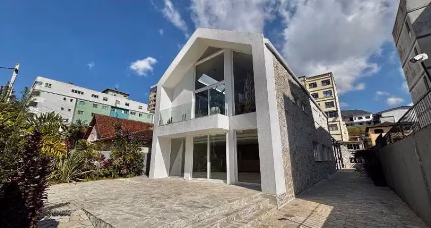 Casa com 7 quartos à venda no Alto, Teresópolis 