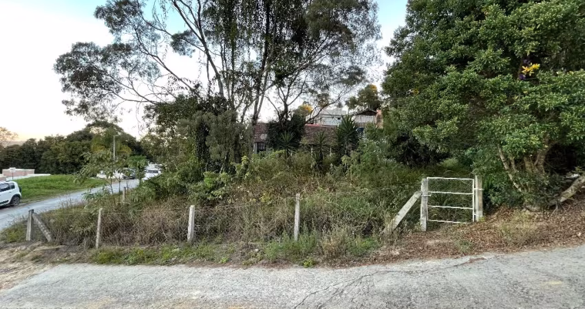 Oportunidade! Terreno de esquina com 547 m2 à Venda no Jardim Esperança – Canoinhas/SC