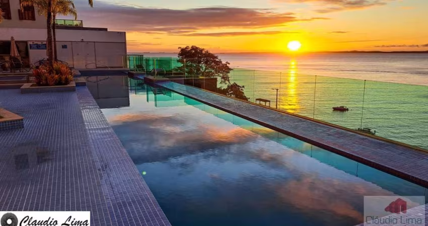 Lindo loft na Av. Contorno!