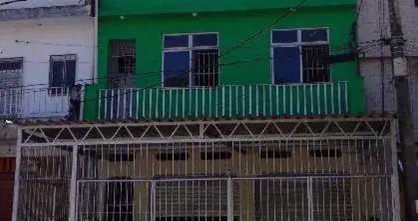 Ponto comercial com 1 sala para alugar no Cosme de Farias, Salvador 