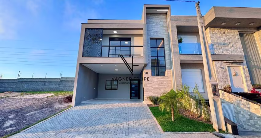 Sobrado 03 dormitórios (suíte) - 140,80m² construídos - Costeira.