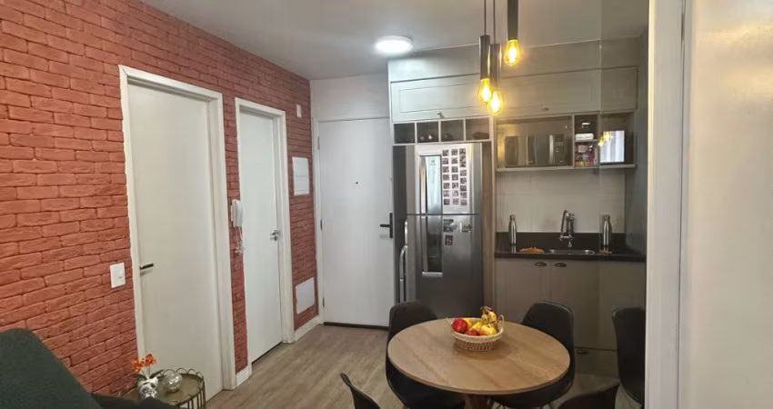 Apartamento de 2 dormitórios, com vaga, Viva Benx Marajoara