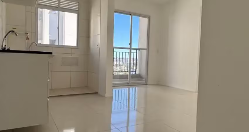 Apartamento de 2 dormitórios com varanda e vaga de garagem