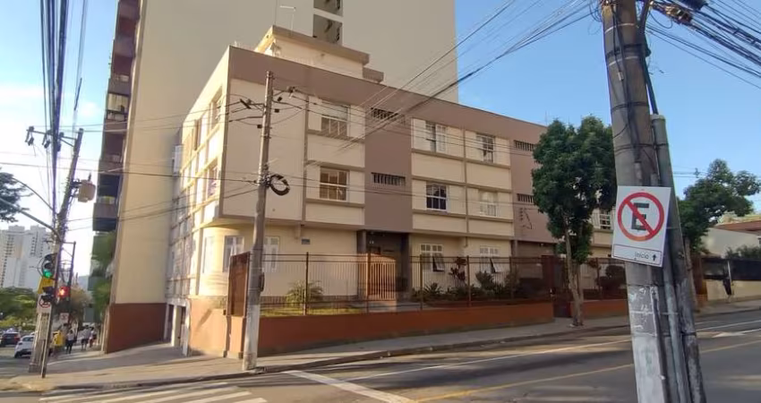 Amplo apartamento com 3 quartos no Bom Pastor!